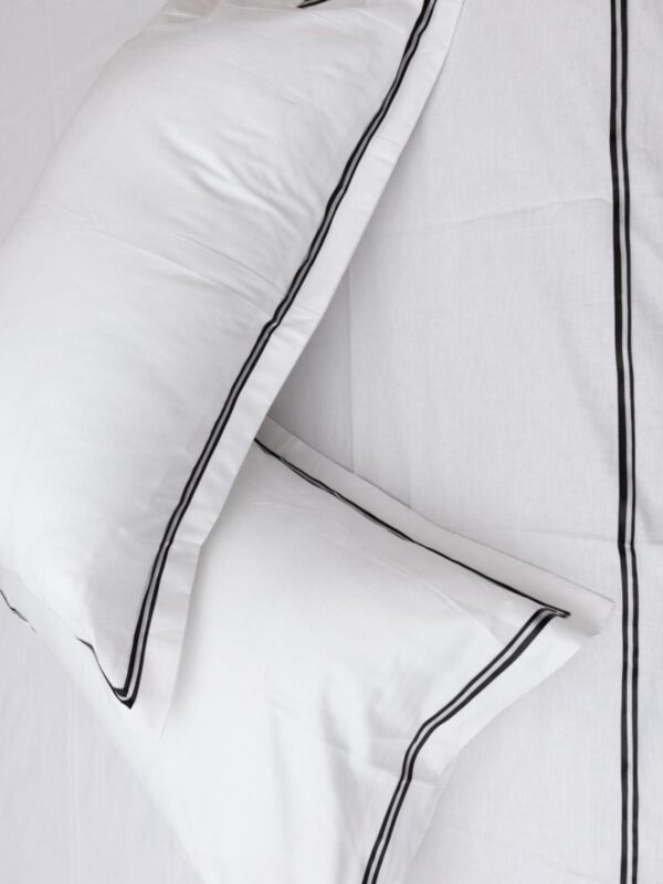 LUXURY WHITE BEDDING -CONTRAST PIPING - Image 3